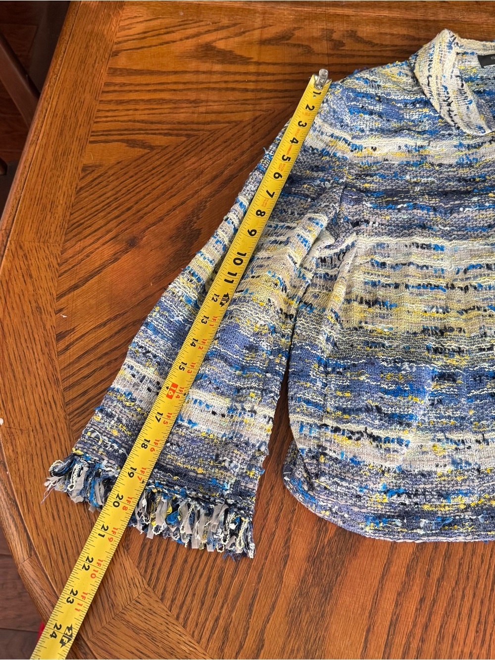 ST.JOHN Women's Tweed Blue Yellow White Gray Fringed Jacket Sz 12 - Picture 6 of 8